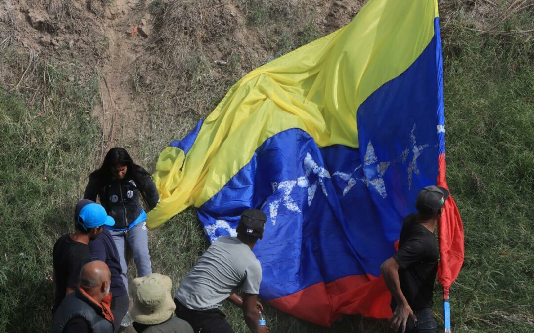 Venezolanos no desisten de cruzar a EE.UU. a pesar de la posible deportación