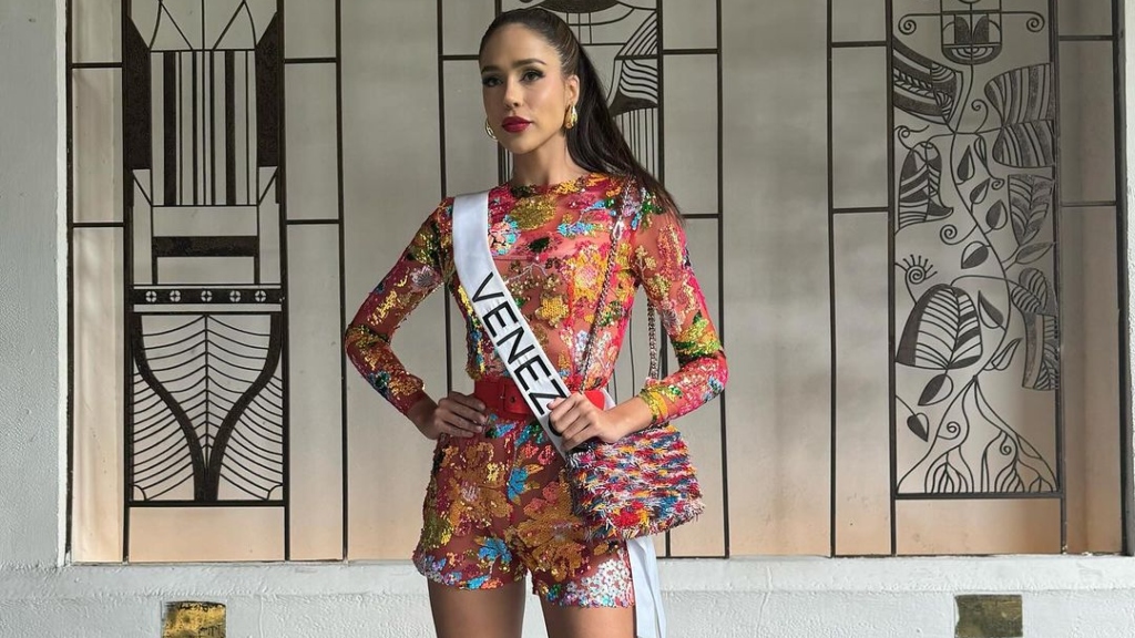 Diana Silva deslumbró en la preliminar del Miss Universo
