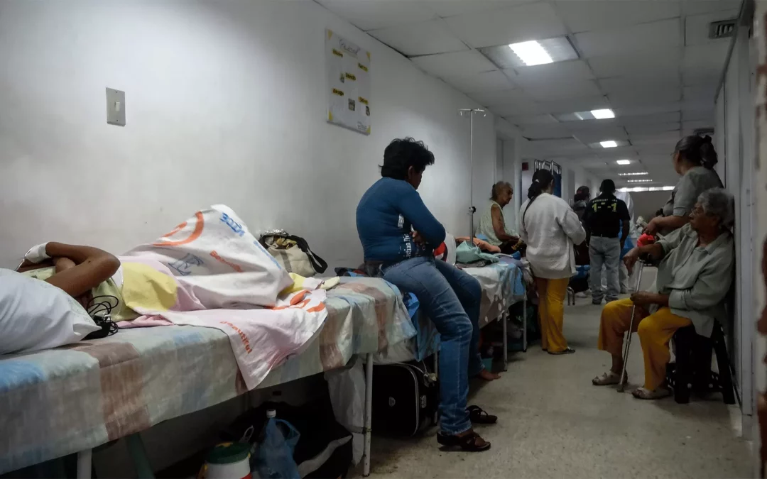 Venezolanos gastan hasta 22,5 salarios para operarse en un hospital «público»