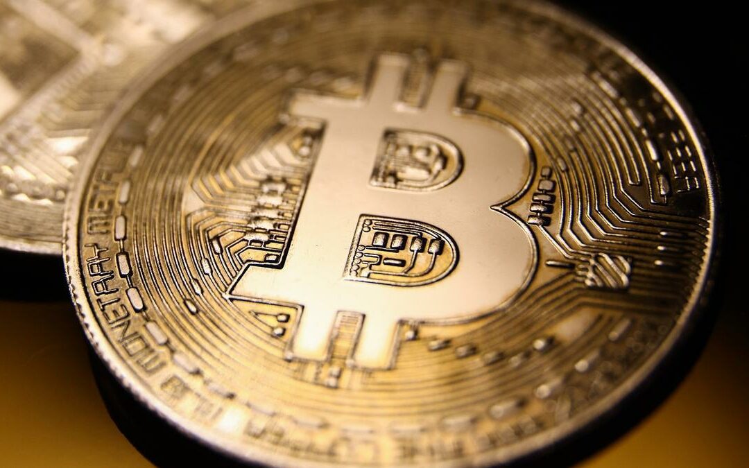 Bitcóin supera los 65.000 dólares: en el año se revaloriza casi 50%