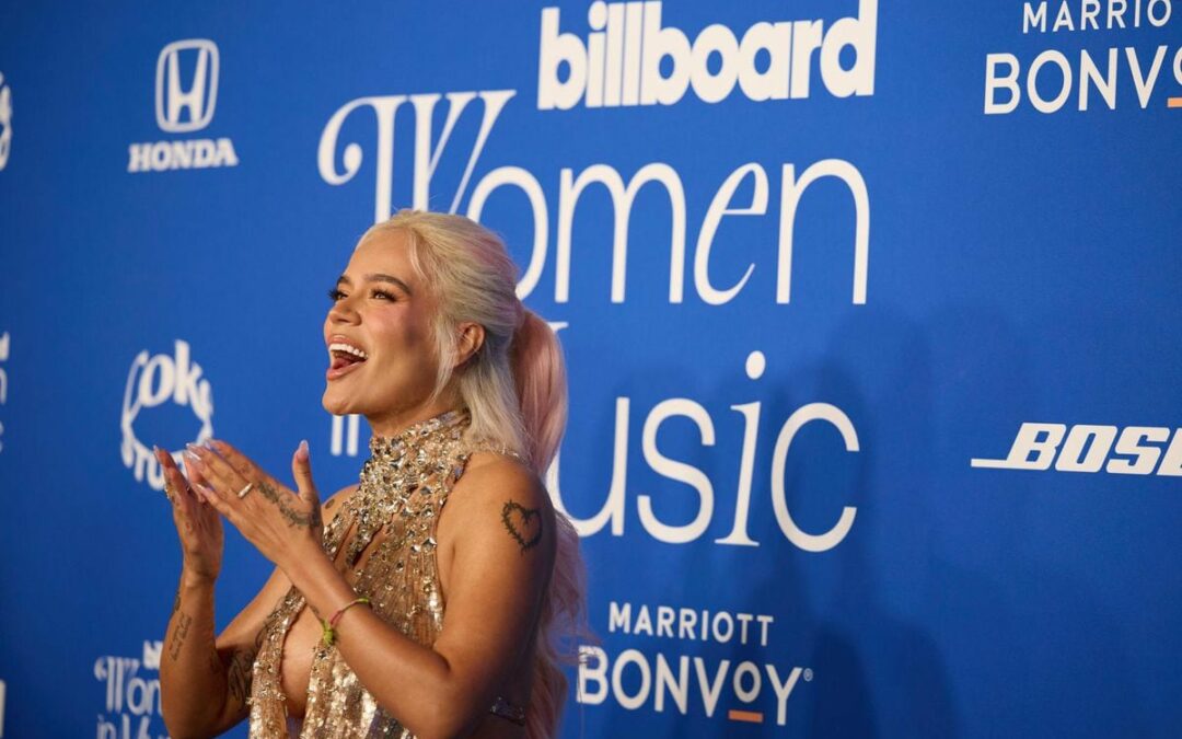 Karol G es la primera latina en recibir el máximo premio de los Billboard femeninos