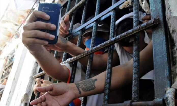 Alertan sobre extorsión y abuso por parte de custodios en las cárceles del país