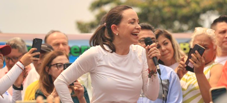María Corina Machado pide serenidad y firmeza tras anuncio del CNE