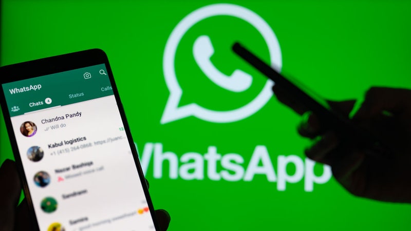 Nueva función de WhatsApp permite fijar hasta tres mensajes en un chat