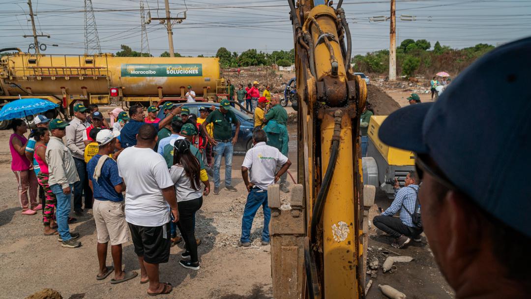 Alcaldía de Maracaibo sustituye colector en Circunvalación 3 para beneficiar a vecinos del barrio Ramón Leal