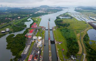Canal de Panamá espera normalizar el tránsito de buques en 2025