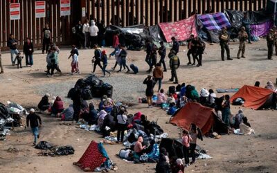 Migrantes en Ciudad Juárez toman con tranquilidad norma de EE UU que endurecería asilo
