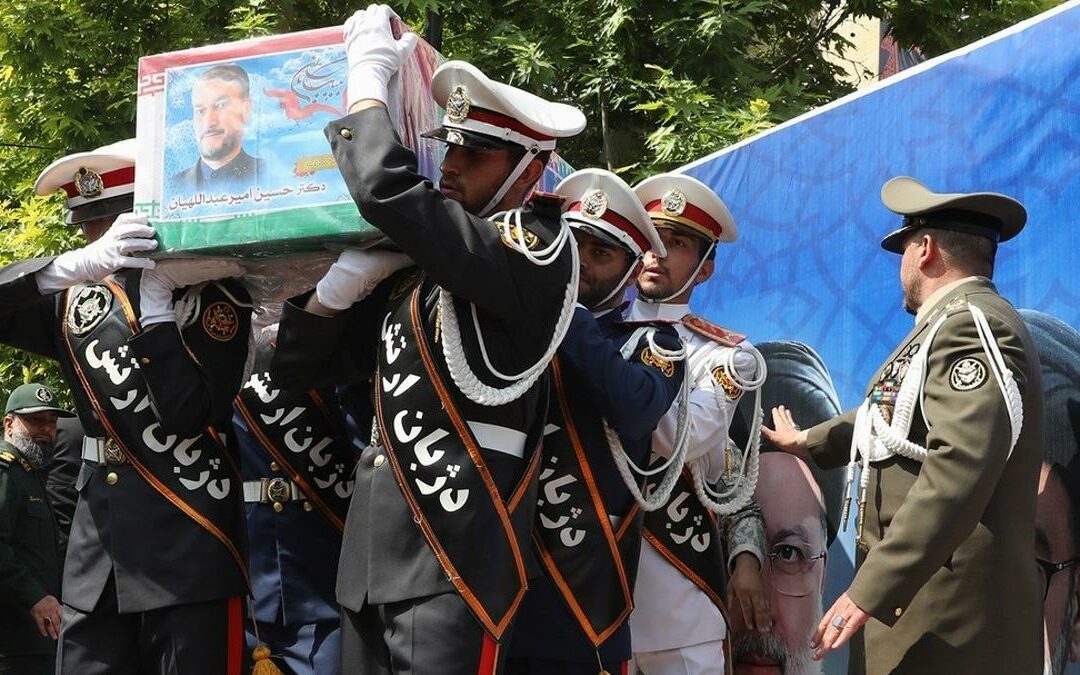 Irán no ve indicios sospechosos en el accidente de helicóptero en el que murió el presidente Raisi