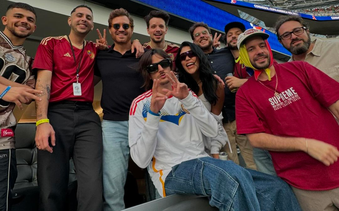 Edgar Ramírez celebró el triunfo de la Vinotinto junto a Enrique Lasso, José Rafael Guzmán, Danny Ocean y Daniela Barranco