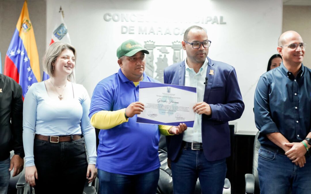 CMM entregó reconocimientos a personal ambientalista por su labor de mantener a la ciudad de Maracaibo limpia