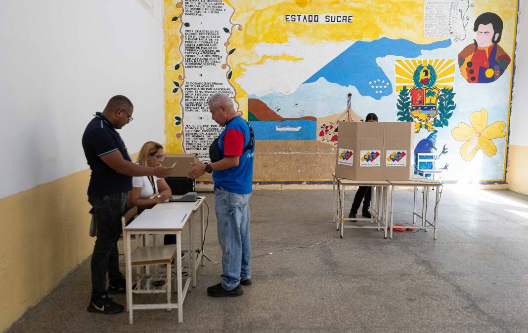 Chavismo reforzará en las presidenciales el control del simulacro electoral