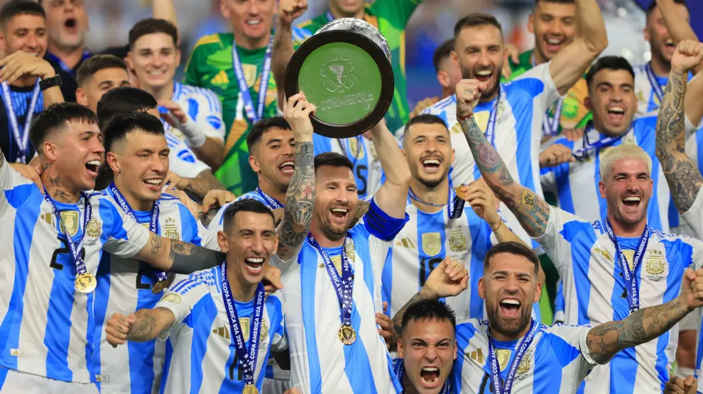 La Federación francesa denunciará los cánticos racistas de los futbolistas de Argentina