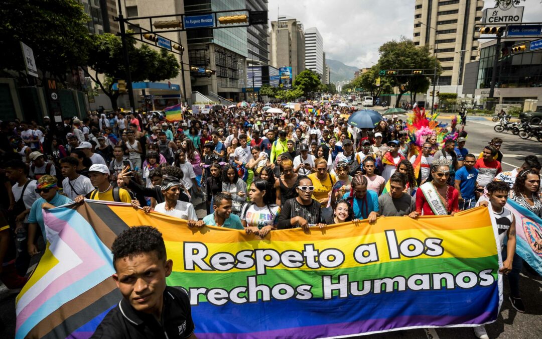 Comunidad LGTBI marchó en Caracas para exigir reconocimiento y respeto de sus derechos