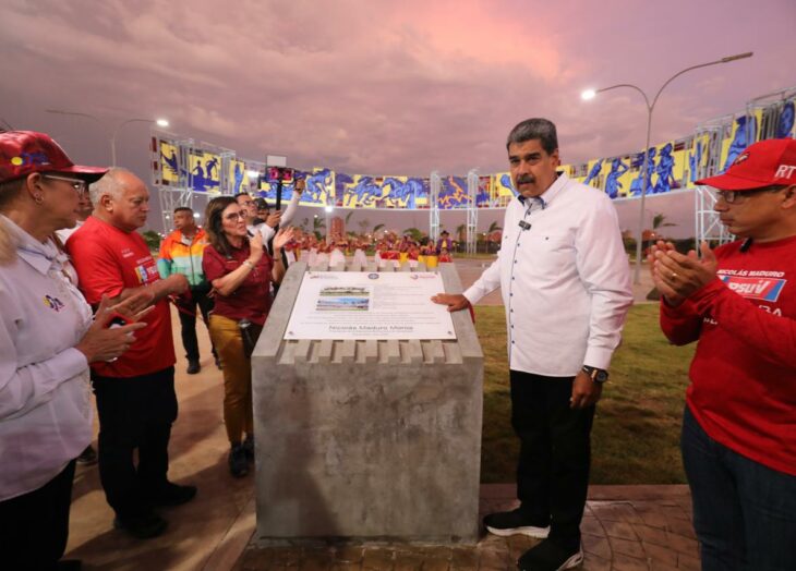 Maduro busca entre juramentos, obras y promesas captar el voto del Zulia