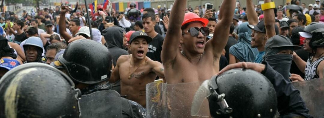 Sube a 19 la cifra de fallecidos por las protestas poselectorales