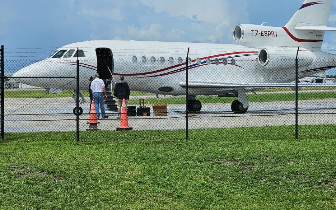 Un segundo avión vinculado al gobierno de Maduro está bajo vigilancia en Dominicana