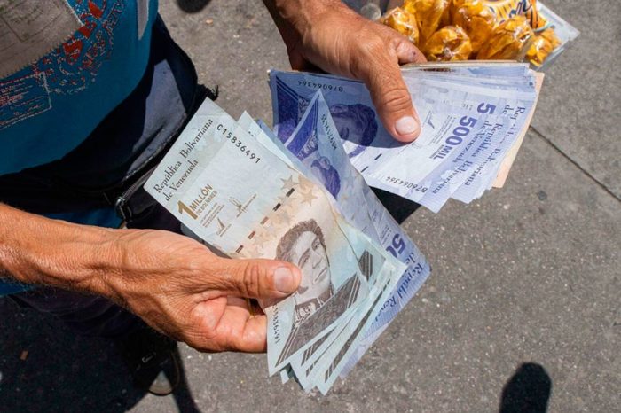 Reportan que la inflación se desaceleró en agosto con alza mensual de 2,8 %