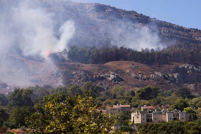 Israel detecta unos 45 cohetes lanzados por Hezbolá contra Galilea Occidental