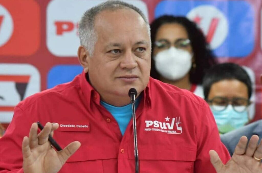 Cabello asegura que «quien no reconozca a Maduro» no va a las elecciones regionales