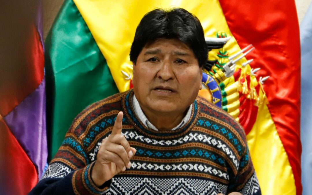 Evo Morales admite que se moviliza en vehículos prestados por Venezuela