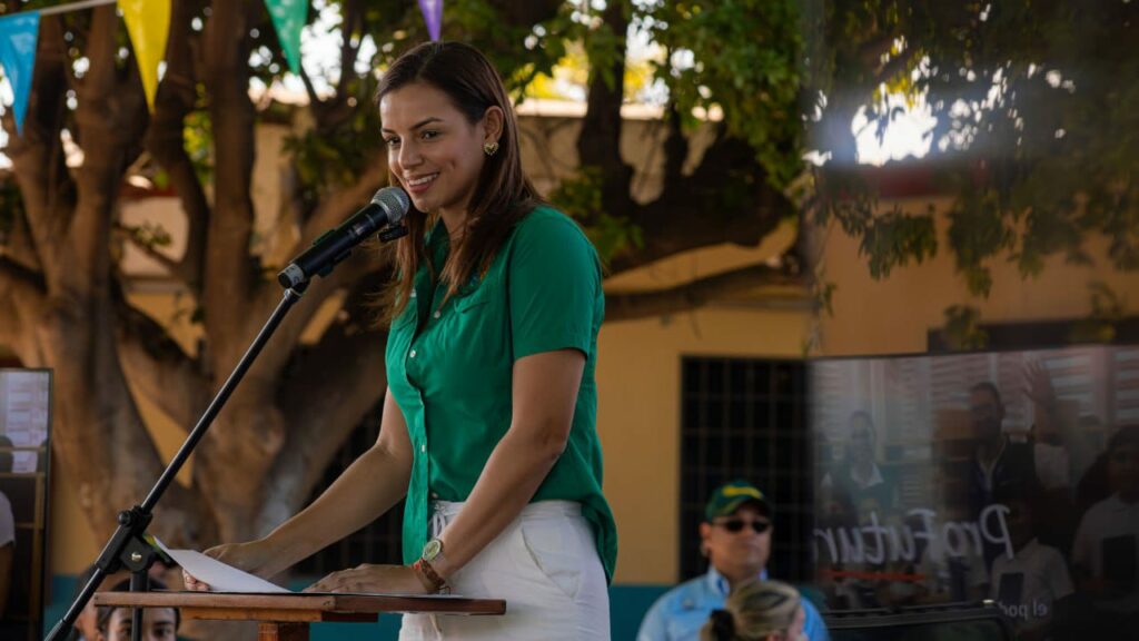 Designada Vanessa Linares de Ramírez como directora general encargada de la Alcaldía de Maracaibo