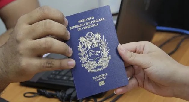 Panamá permitirá a venezolanos con pasaporte vencido usarlo para trámites por 6 meses