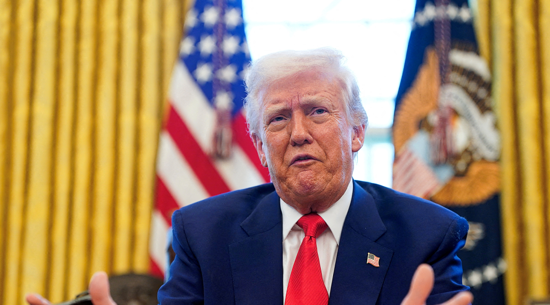 Jueza le ordena a Trump notificarle a algunos migrantes venezolanos 21 días antes de deportarlos