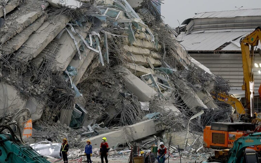La junta militar cifra en 4.715 las muertes por el terremoto en Birmania