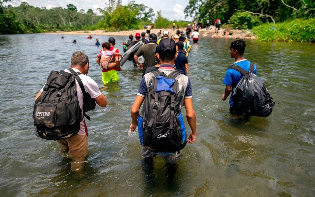 Solo 64 venezolanos cruzaron la selva del Darién en el mes de marzo