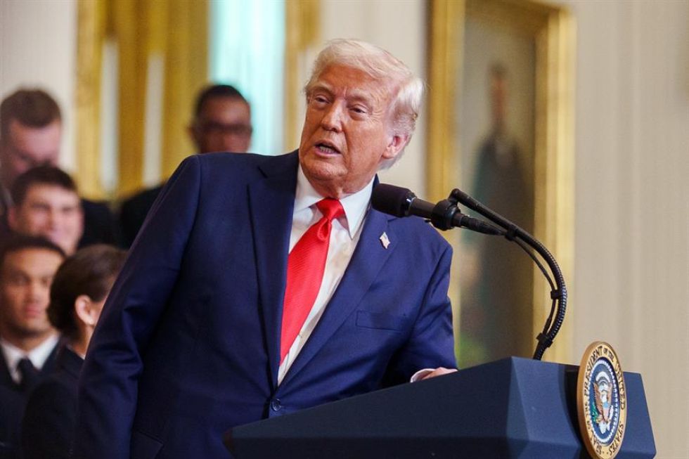 Trump ofrecería dinero a migrantes indocumentados para que abandonen EE. UU.