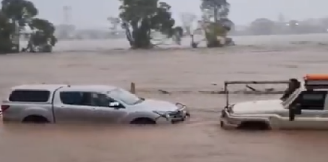 Inundaciones en Australia dejan más de 48 mil personas aisladas y 300 evacuadas