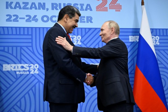 Maduro llega al palacio del Kremlin para reunirse con su homólogo Vladímir Putin