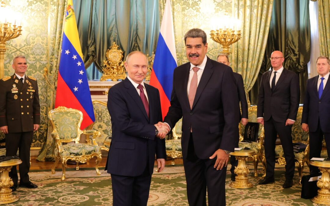 Maduro y Putin firman acuerdo de cooperación durante reunión en Moscú
