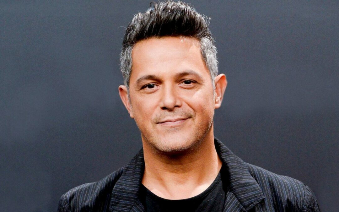 Alejandro Sanz responde a fanática que lo acusa de «utilizarla»