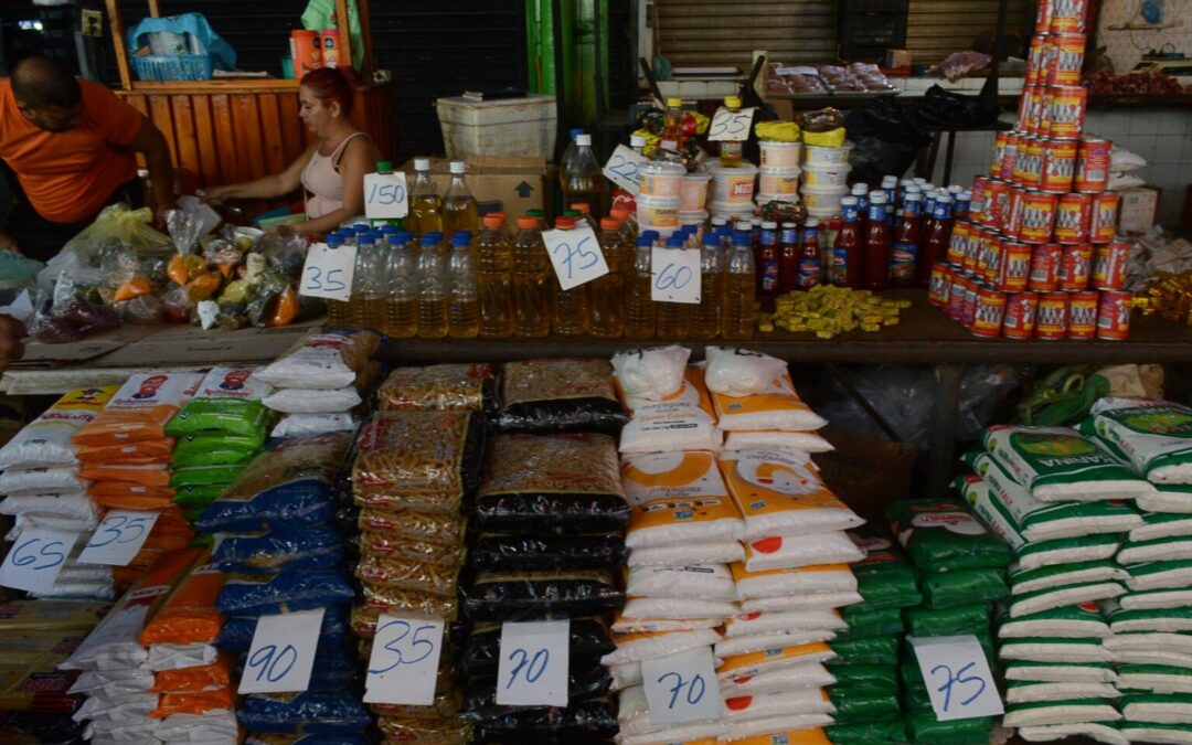 Gobierno anunciará nuevo esquema de precios acordados en alimentos