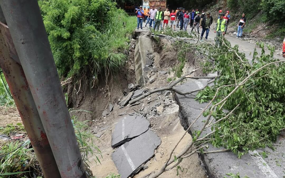 Lluvias causan estragos en Los Andes: Mérida y Trujillo con ríos desbordados, deslizamientos de tierra y daños en el sistema eléctrico