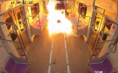 Hombre incendia vagón de tren en Seúl con 160 pasajeros a bordo