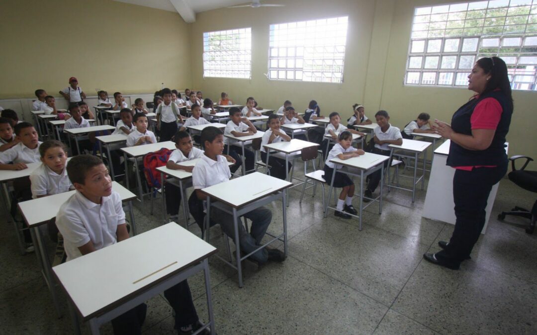 Fordisi denuncia suspensión arbitraria de salarios a más de 40.000 docentes en Venezuela